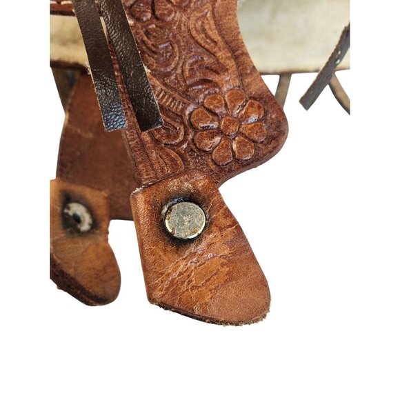 Miniature Tooled Leather Western Saddle Rustic Handmade Décor Or Model Collector - Picture 10 of 12